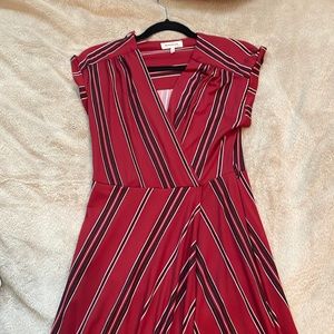 Size medium. Brand is monteau. Color is black, red and white.